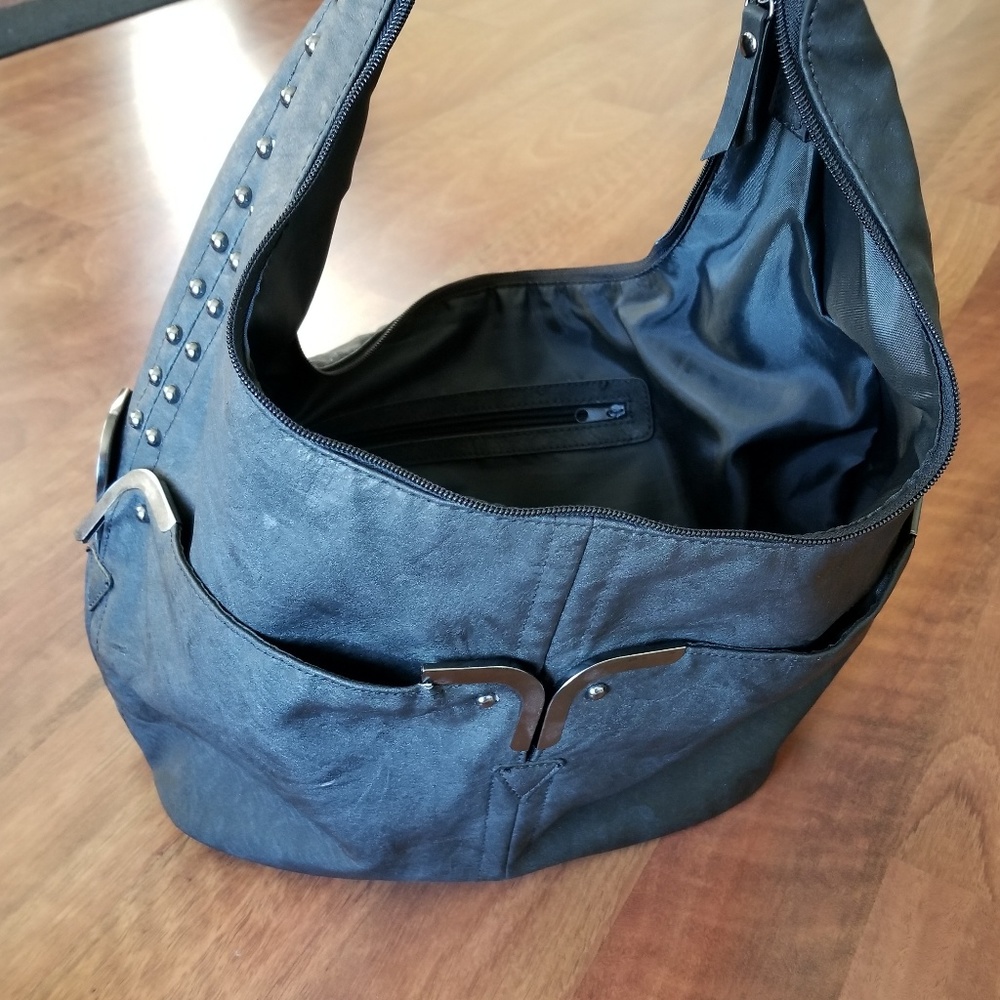 Black purse